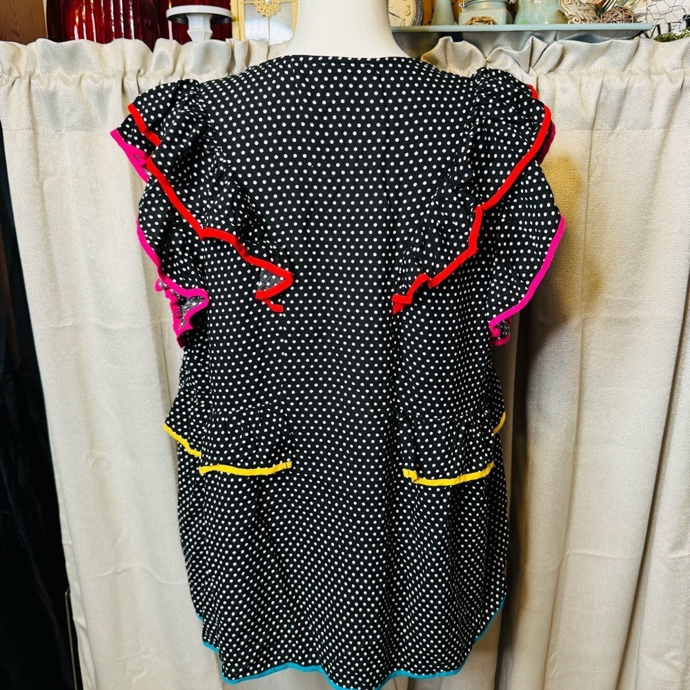 ANDREE BY UNIT Black and White Polka Dot Ruffled Bubble Blouse - Picture 7 of 11